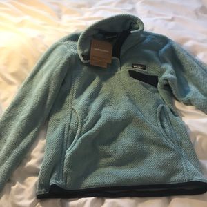 BRAND NEW women’s re-tool snap T pullover